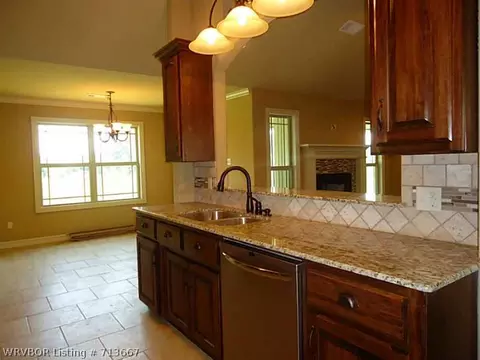 510 Caseys Ct, Lavaca, AR 72941 photo 5
