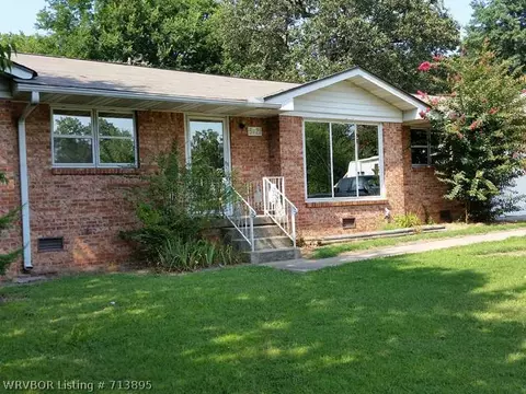 5721 Apache Trl, Fort Smith, AR 72905 photo 1