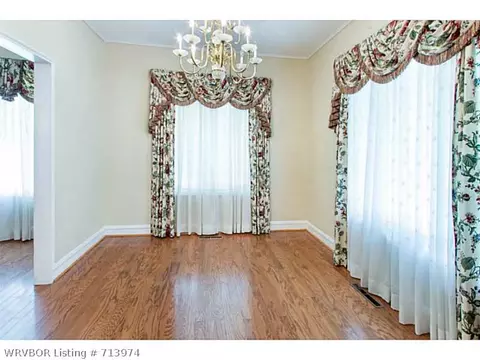 2420 S M St, Fort Smith, AR 72901 photo 7