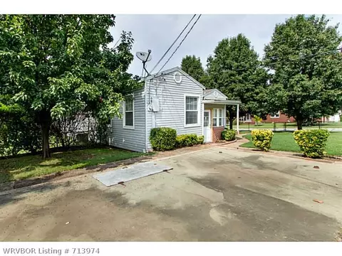 2420 S M St, Fort Smith, AR 72901 photo 9