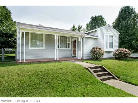 2420 S M St, Fort Smith, AR 72901 photo 3