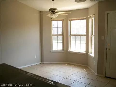 406 Bordeaux Cir, Fort Smith, AR 72908 photo 7