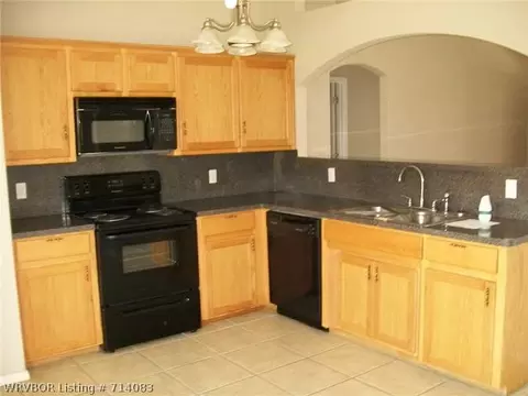 406 Bordeaux Cir, Fort Smith, AR 72908 photo 2