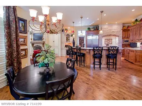 11700 Southcrest Dr, Fort Smith, AR 72916 photo 9
