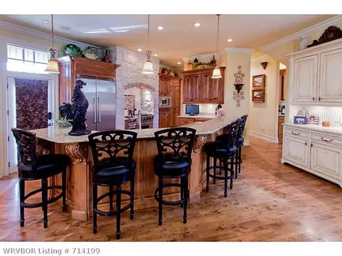 11700 Southcrest Dr, Fort Smith, AR 72916 photo 8