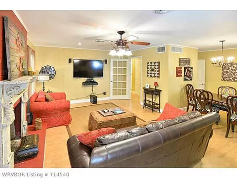 2815 S Dallas Dr, Fort Smith, AR 72901 photo 5