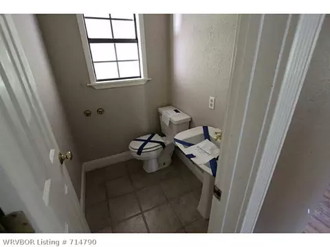 829 Riverview Dr, Alma, AR 72921 photo 14