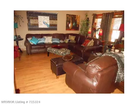 610 Cedar Ln, Fort Smith, AR 72908 photo 3
