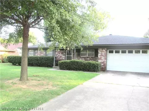 4400 Victoria, Fort Smith, AR 72904 photo 2