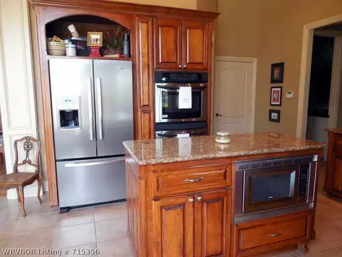 5800 Valley View Dr, Fort Smith, AR 72916 photo 8