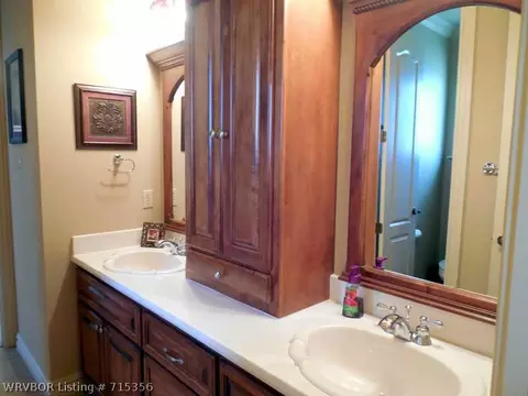 5800 Valley View Dr, Fort Smith, AR 72916 photo 14