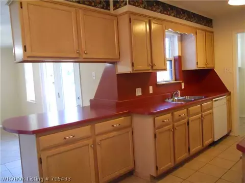 3217 Furman Ave, Fort Smith, AR 72908 photo 4