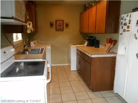801 Angela Cir, Barling, AR 72923 photo 4