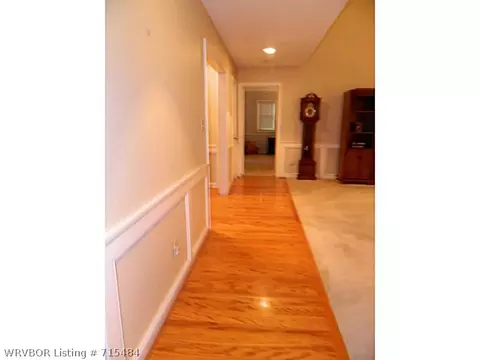 8501 Canopy Oaks Dr, Fort Smith, AR 72903 photo 7