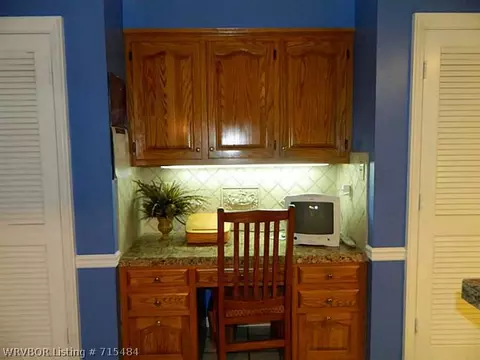 8501 Canopy Oaks Dr, Fort Smith, AR 72903 photo 12
