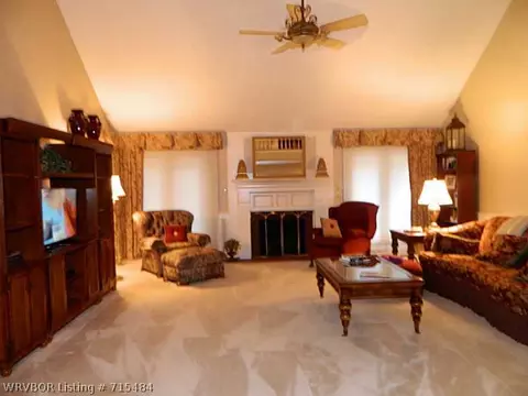 8501 Canopy Oaks Dr, Fort Smith, AR 72903 photo 6