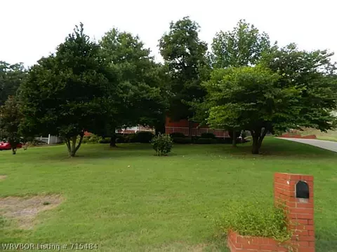 8501 Canopy Oaks Dr, Fort Smith, AR 72903 photo 2