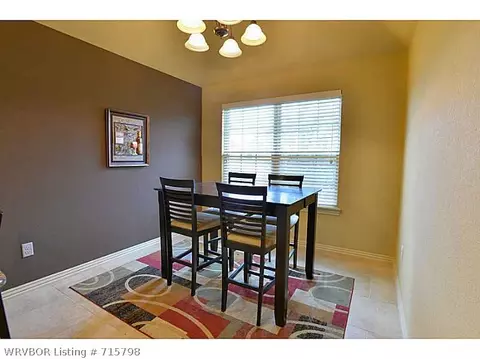 8001 Bridgewood Ln, Fort Smith, AR 72916 photo 12