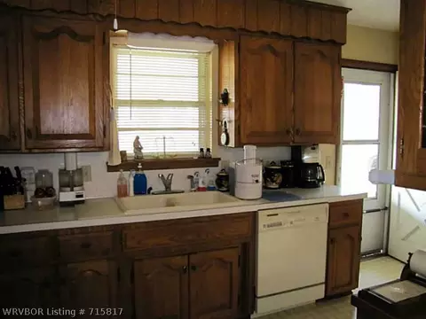 7812 Meadow Dr, Fort Smith, AR 72908 photo 4