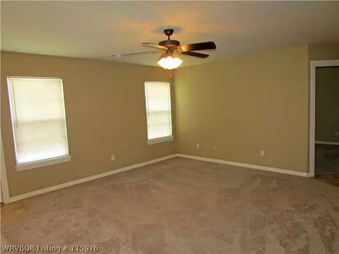 1808 Fairbanks Dr, Barling, AR 72923 photo 8