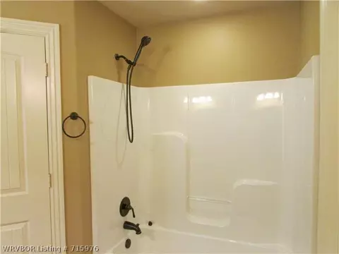 1808 Fairbanks Dr, Barling, AR 72923 photo 11