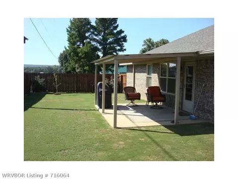 104 Chase, Pocola, OK 74902 photo 4
