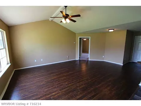 438 Mildred Ct, Alma, AR 72921 photo 4