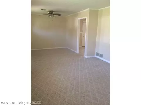 4528 Birnie Ave, Fort Smith, AR 72904 photo 2