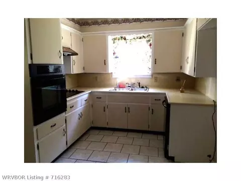 4528 Birnie Ave, Fort Smith, AR 72904 photo 3