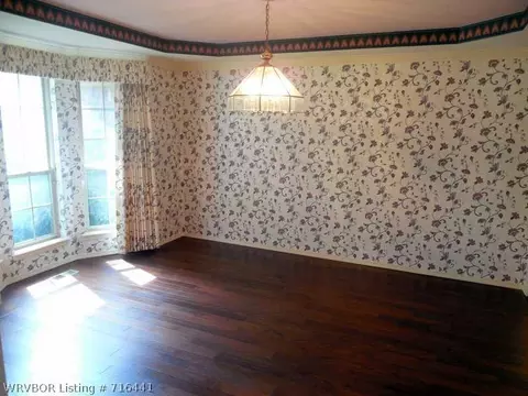 10412 Tweed Ln, Fort Smith, AR 72908 photo 2