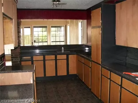 3114 S 98th St, Fort Smith, AR 72903 photo 2