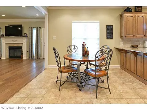 11528 Kings Way Dr, Fort Smith, AR 72916 photo 9