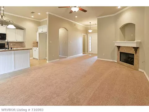 620 Trenton Dr, Fort Smith, AR 72901 photo 9