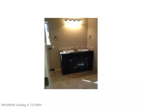 149 Pine St, Greenwood, AR 72936 photo 9