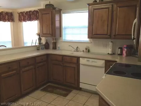 1507 Wheaton Trl, Fort Smith, AR 72908 photo 7