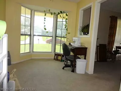 3007 Riverbend Dr, Fort Smith, AR 72903 photo 4