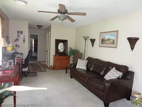 3007 Riverbend Dr, Fort Smith, AR 72903 photo 3