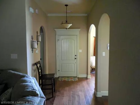 5611 Williamson Pl, Fort Smith, AR 72916 photo 2