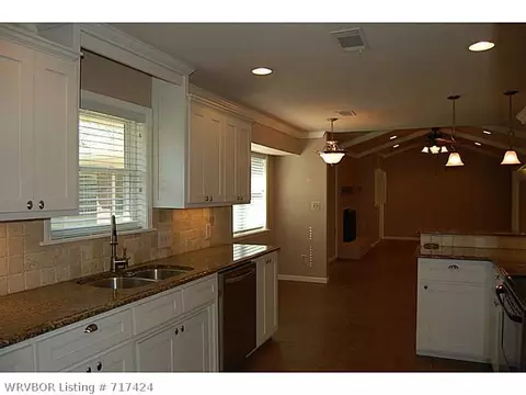 3408 S 98th St, Fort Smith, AR 72903 photo 9