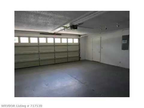 205 13th St, Barling, AR 72923 photo 16