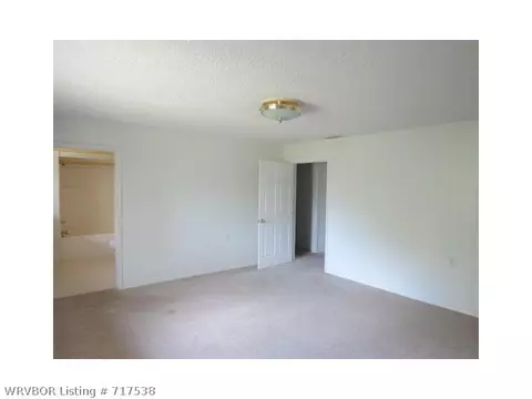 205 13th St, Barling, AR 72923 photo 12