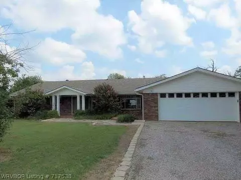 205 13th St, Barling, AR 72923 photo 1