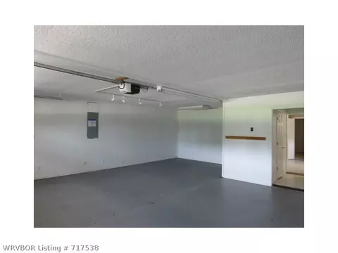 205 13th St, Barling, AR 72923 photo 17
