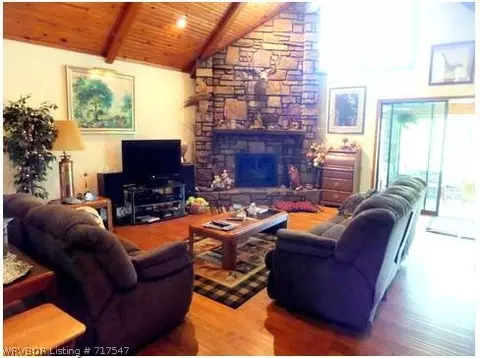 9112 Royal Ridge Dr, Fort Smith, AR 72903 photo 3