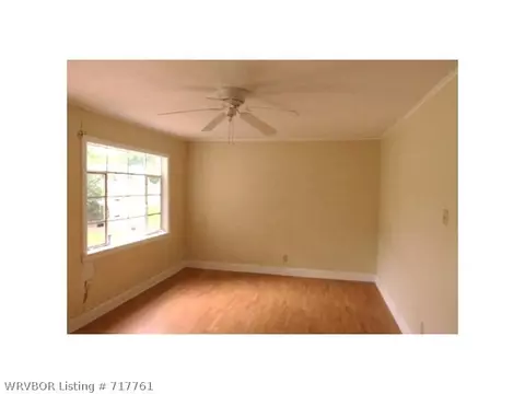 3815 Morris Dr, Fort Smith, AR 72904 photo 3