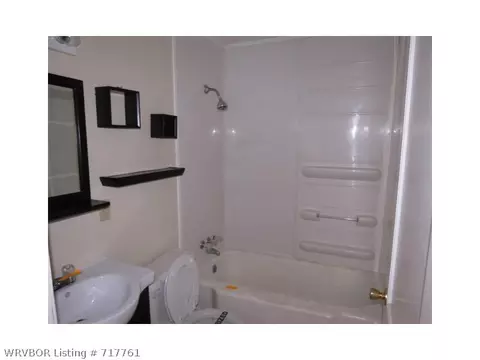 3815 Morris Dr, Fort Smith, AR 72904 photo 10