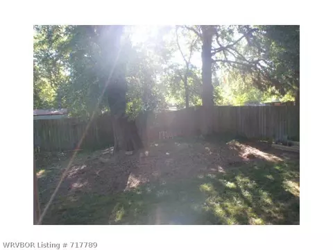 424 N Albert Pike Ave, Fort Smith, AR 72903 photo 11