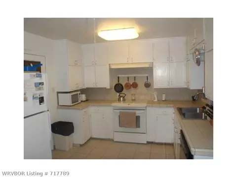 424 N Albert Pike Ave, Fort Smith, AR 72903 photo 6