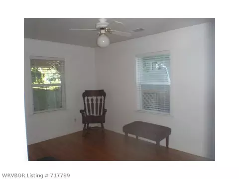 424 N Albert Pike Ave, Fort Smith, AR 72903 photo 8