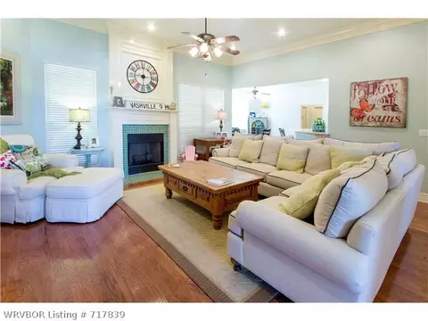 6808 Southfield Dr, Fort Smith, AR 72916 photo 2